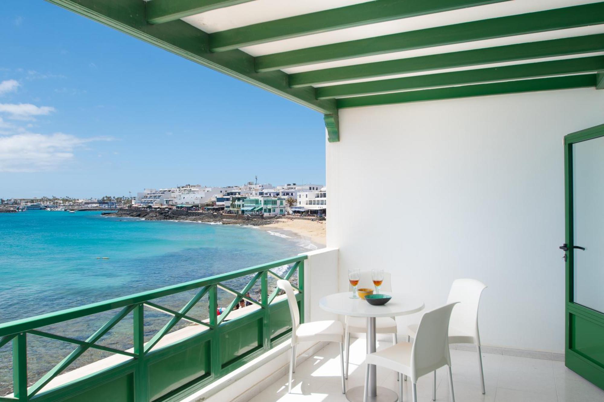 Blancazul Avenida * Playa Blanca